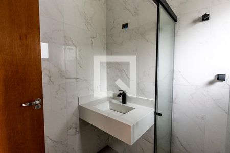 Casa à venda com 250m², 3 quartos e 3 vagasBanheiro - Quarto 3