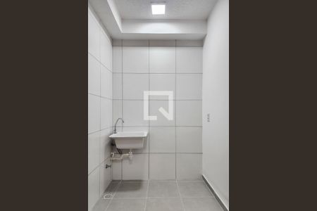 Apartamento para alugar com 35m², 2 quartos e sem vaga Apartamento para alugar com 35m², 2 quartos e sem vagaÁrea de Serviço