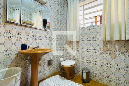 Casa à venda com 270m², 3 quartos e 4 vagasBanheiro 1