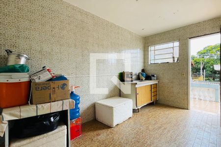 Casa à venda com 270m², 3 quartos e 4 vagasEdícula