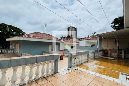 Casa à venda com 270m², 3 quartos e 4 vagasÁrea externa