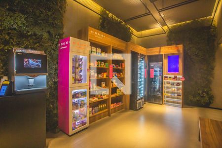 Studio para alugar com 20m², 1 quarto e sem vagaHall Social - Mini Mercado