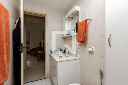 Apartamento à venda com 75m², 2 quartos e 1 vaga Apartamento à venda com 75m², 2 quartos e 1 vagaBanheiro