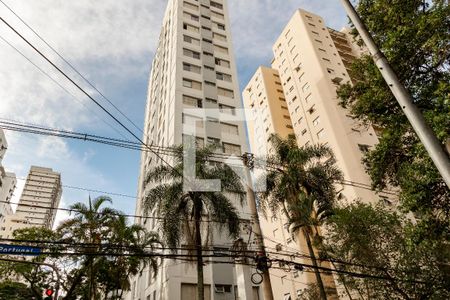 Apartamento à venda com 75m², 2 quartos e 1 vaga Apartamento à venda com 75m², 2 quartos e 1 vagaFachada