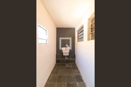 Casa para alugar com 70m², 2 quartos e 1 vaga Casa para alugar com 70m², 2 quartos e 1 vagaÁrea de Serviço