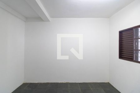 Casa para alugar com 70m², 2 quartos e 1 vagaQuarto 01