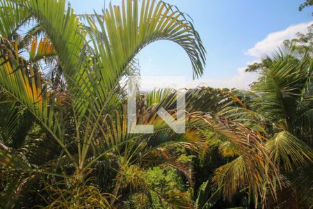 Casa à venda com 648m², 4 quartos e 4 vagas Casa à venda com 648m², 4 quartos e 4 vagasVista da suíte 2