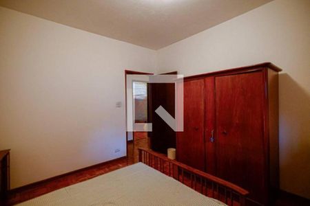 Casa à venda com 5 quartos, 360m² em Moema, São Paulo