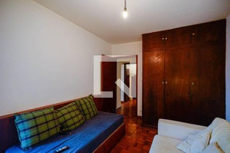 Casa à venda com 5 quartos, 360m² em Moema, São Paulo