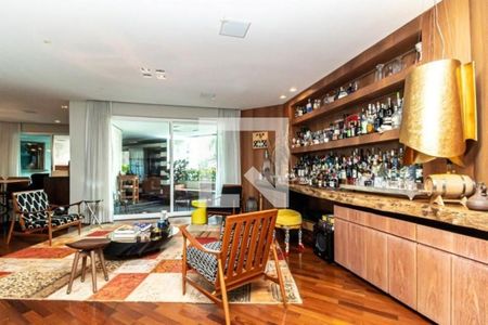 Apartamento à venda com 601m², 4 quartos e 5 vagas