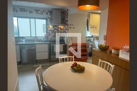 Apartamento à venda com 180m², 3 quartos e 3 vagas