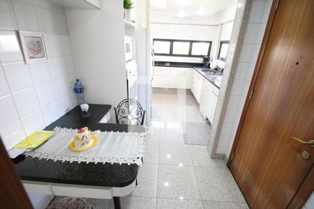 Apartamento à venda com 143m², 3 quartos e 2 vagas