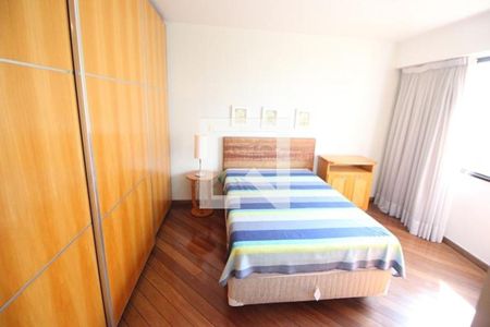 Apartamento à venda com 143m², 3 quartos e 2 vagas