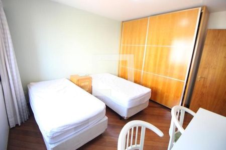 Apartamento à venda com 3 quartos, 143m² em Campo Belo, São Paulo