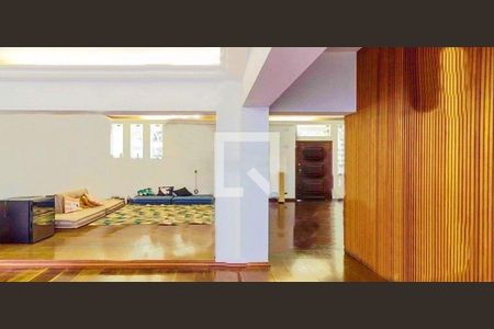 Casa à venda com 3 quartos, 320m² em Indianópolis, São Paulo