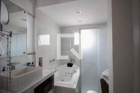 Apartamento à venda com 2 quartos, 130m² em Campo Belo, São Paulo