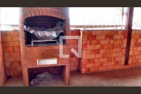 Casa à venda com 2 quartos, 100m² em Campo Belo, São Paulo