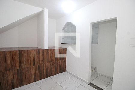 Casa para alugar com 180m², 4 quartos e sem vagaCorredor