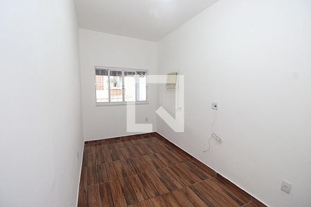 Quarto 1 de casa para alugar com 4 quartos, 180m² em Todos Os Santos, Rio de Janeiro