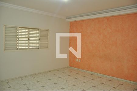 Casa para alugar com 243m², 4 quartos e 10 vagasQuarto 4