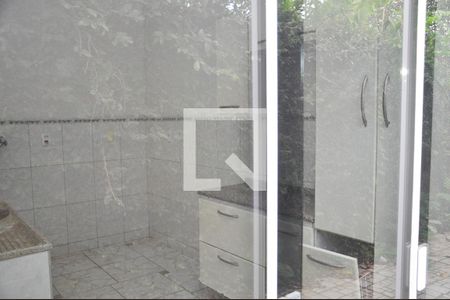 Casa para alugar com 243m², 4 quartos e 10 vagasÁrea de Serviço