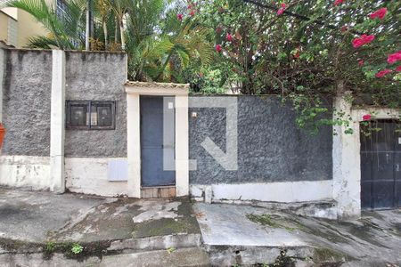 Casa à venda com 360m², 3 quartos e 3 vagasFachada