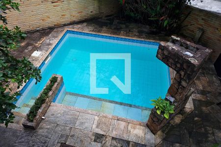 Casa à venda com 360m², 3 quartos e 3 vagasPiscina