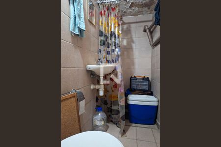 Casa à venda com 360m², 3 quartos e 3 vagasBanheiro de serviço