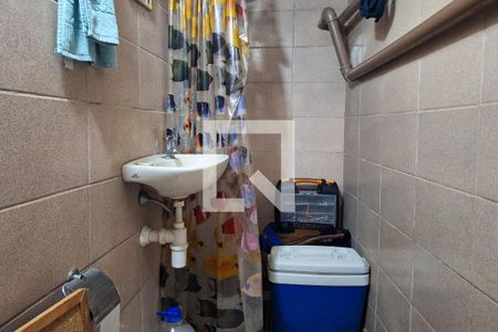 Casa à venda com 360m², 3 quartos e 3 vagasBanheiro de serviço