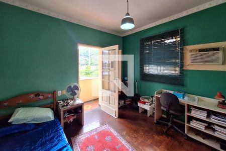 Casa à venda com 360m², 3 quartos e 3 vagasQuarto 2