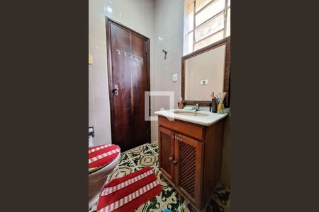 Casa à venda com 360m², 3 quartos e 3 vagasBanheiro Social