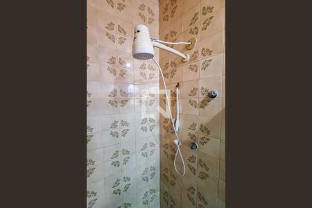 Casa à venda com 360m², 3 quartos e 3 vagasBanheiro da Suíte