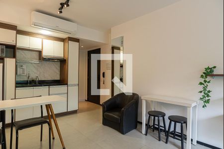 Studio para alugar com 31m², 1 quarto e sem vagaSala/Quarto