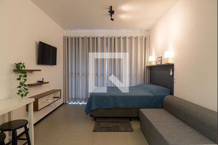 Studio para alugar com 31m², 1 quarto e sem vagaSala/Quarto