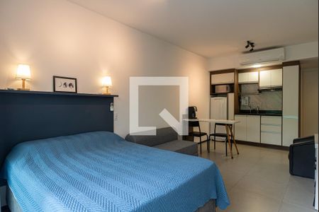 Studio para alugar com 31m², 1 quarto e sem vagaSala/Quarto