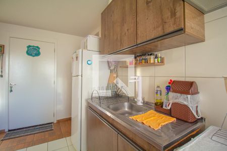 Cozinha e Área de Serviço de apartamento à venda com 2 quartos, 44m² em Mato Grande, Canoas