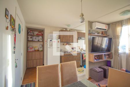 Sala/Cozinha de apartamento à venda com 2 quartos, 44m² em Mato Grande, Canoas