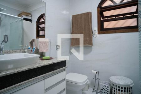 Casa à venda com 125m², 3 quartos e 2 vagasBanheiro da Suíte