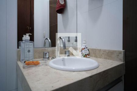 Casa à venda com 125m², 3 quartos e 2 vagasBanheiro 2 