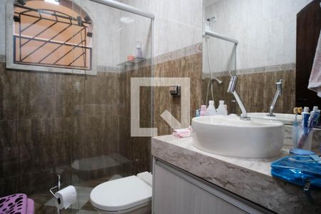 Casa à venda com 125m², 3 quartos e 2 vagasBanheiro 1