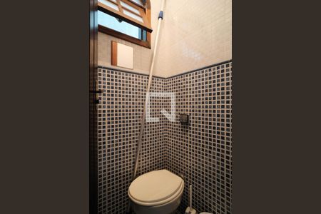 Casa à venda com 125m², 3 quartos e 2 vagasBanheiro 3