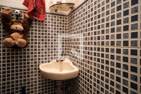 Casa à venda com 125m², 3 quartos e 2 vagasBanheiro 3