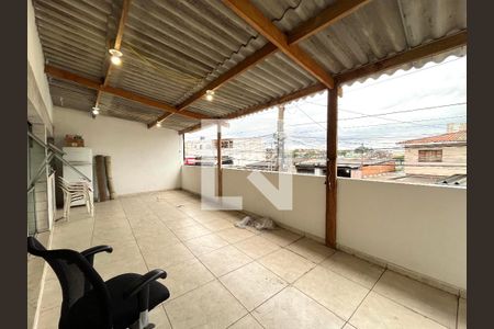 Casa à venda com 270m², 2 quartos e 3 vagasVaranda