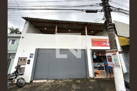 Casa à venda com 270m², 2 quartos e 3 vagasFachada