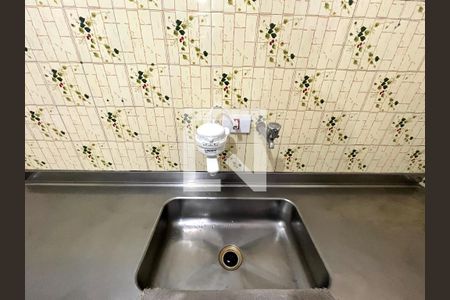 Casa à venda com 270m², 2 quartos e 3 vagasCozinha 