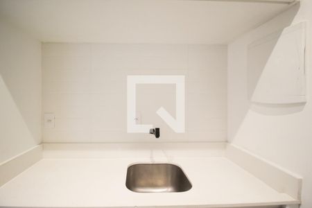 Studio para alugar com 37m², 1 quarto e sem vaga Studio para alugar com 37m², 1 quarto e sem vagaÁrea de Serviço