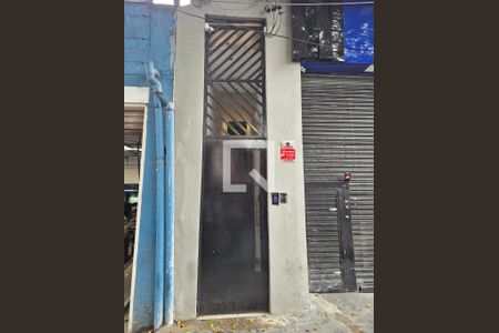 Studio para alugar com 37m², 1 quarto e sem vaga Studio para alugar com 37m², 1 quarto e sem vagaFachada