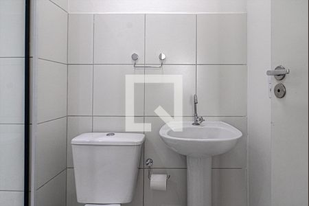 Apartamento para alugar com 37m², 2 quartos e 1 vaga Apartamento para alugar com 37m², 2 quartos e 1 vagaBanheiro Social