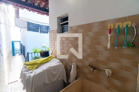 Casa à venda com 120m², 3 quartos e sem vagaLavanderia