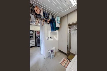 Apartamento à venda com 126m², 3 quartos e 2 vagasÁrea de Serviço